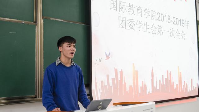 DSC04989.jpg DSC04989.jpg